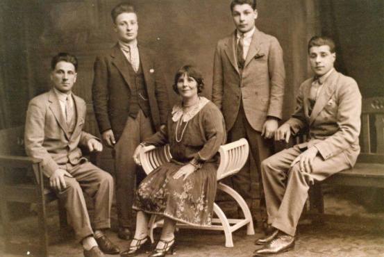 10334276_293513207505781_2346531765896938995_n